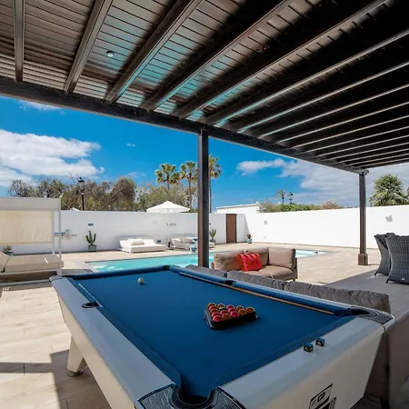 Villa Cristina Puerto Del Carmen Lanzarote *