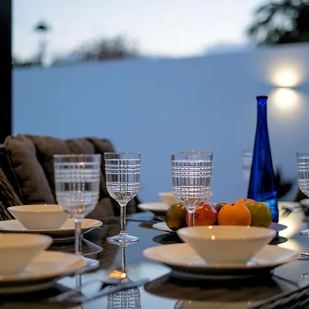 Beautiful Puerto Del Carmen 3 Bedrooms Crystal Private Pool Close To Amenities Lanzarote