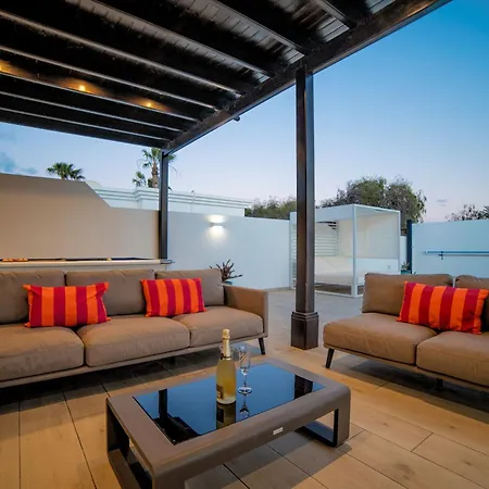 Beautiful Puerto Del Carmen 3 Bedrooms Crystal Private Pool Close To Amenities Lanzarote * Tias